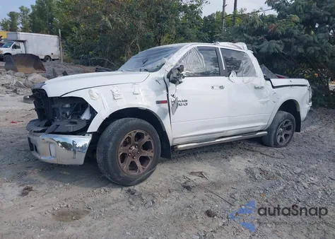 2018 Ram 1500 Laramie 4X4 5'7 Box from USA, damaged, VIN 1C6RR7NM0JS247842
